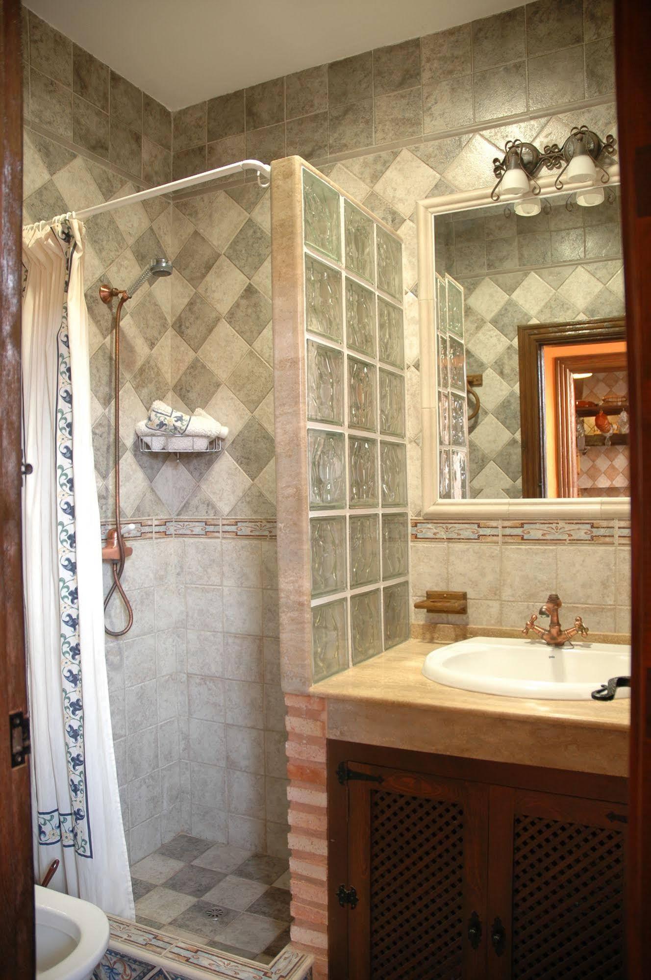 Casa rural De Estilo Rustico Con *