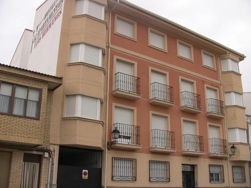 Hermanos Aparthotel Ocana (Castilla-La Mancha)