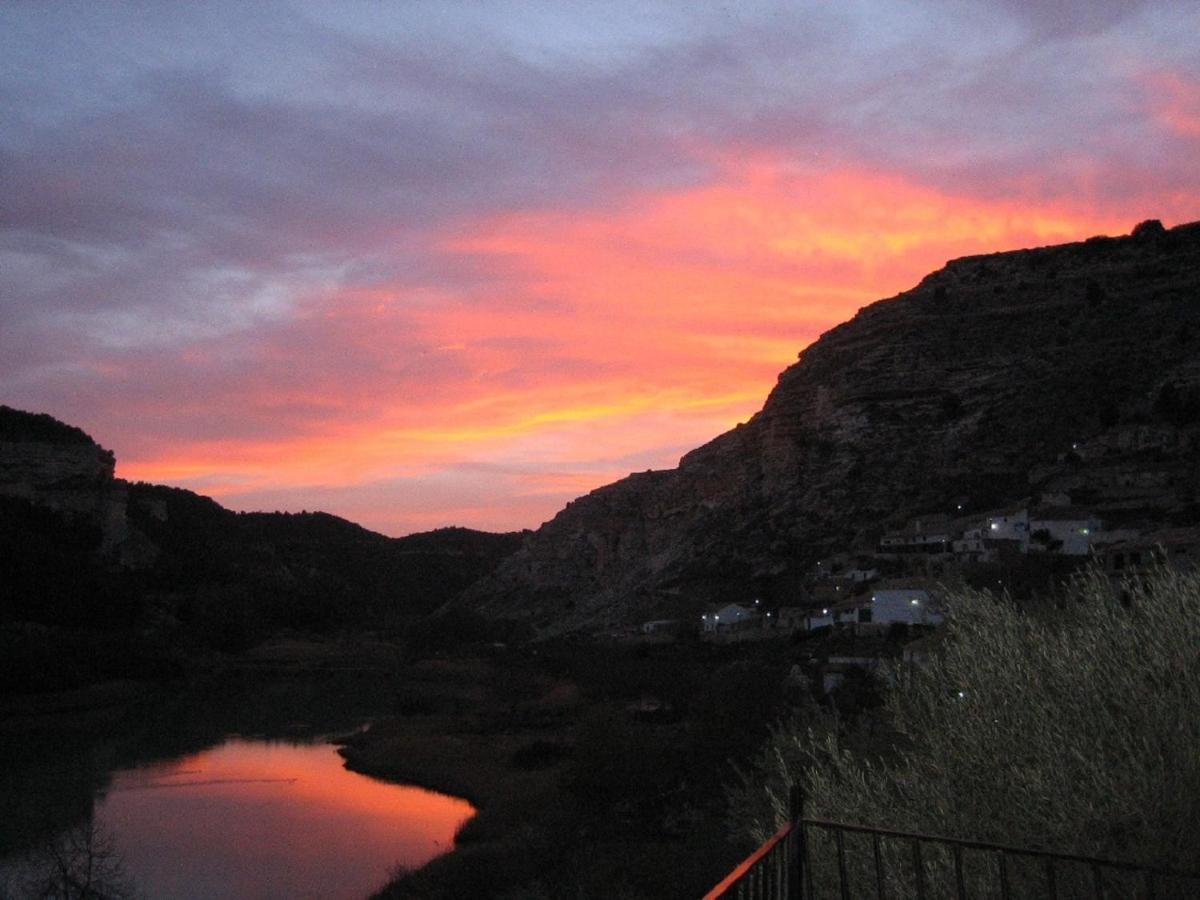 Country house Alcala Del Jucar, Rio Tranquilo 2 -luxury 5 Estrellas- *
