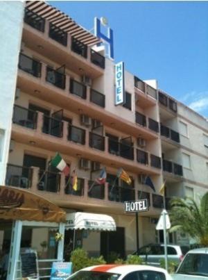 Herasu Hotel