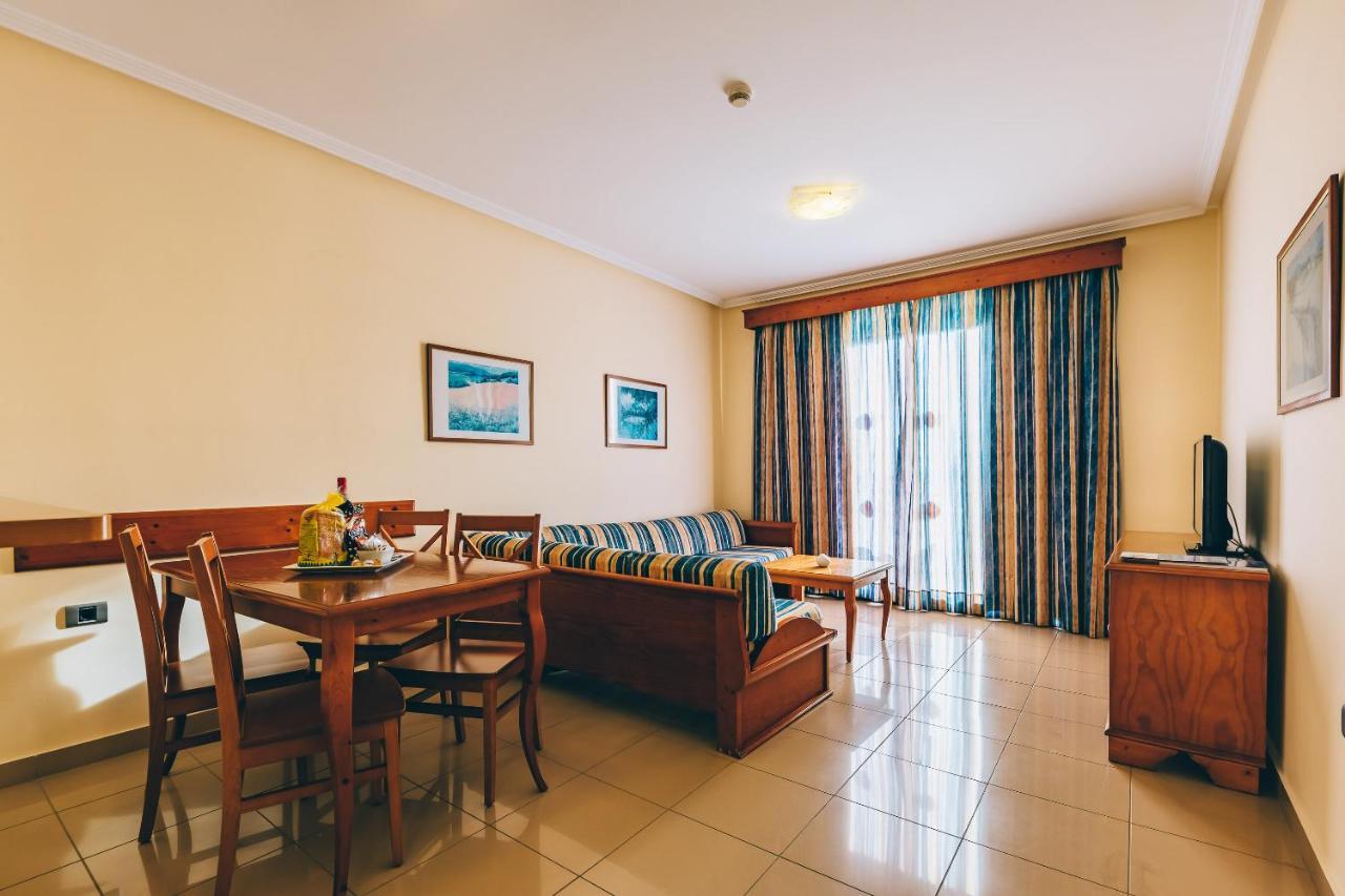Hotel Grand Muthu Golf Plaza & San Miguel de Abona