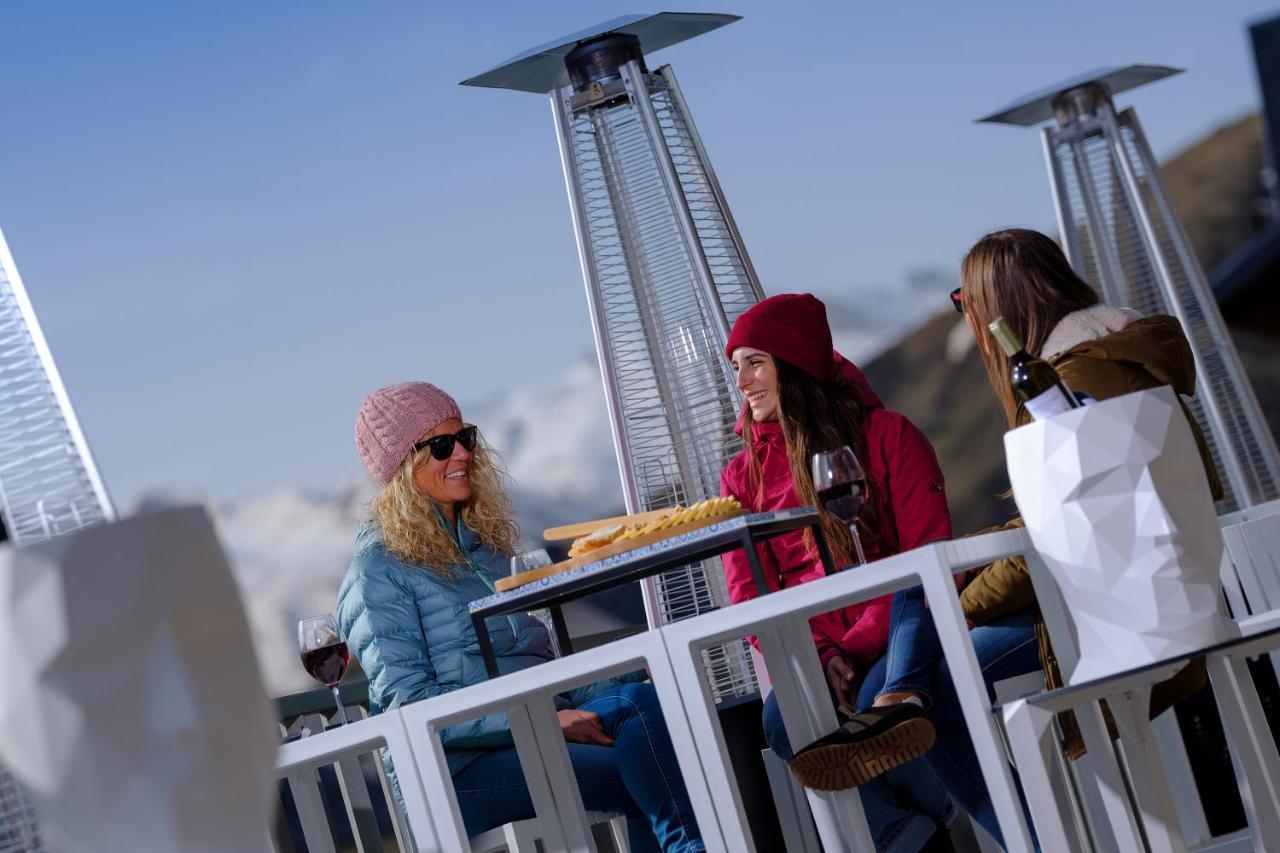 Snoe Aragon Hills Hotel Formigal
