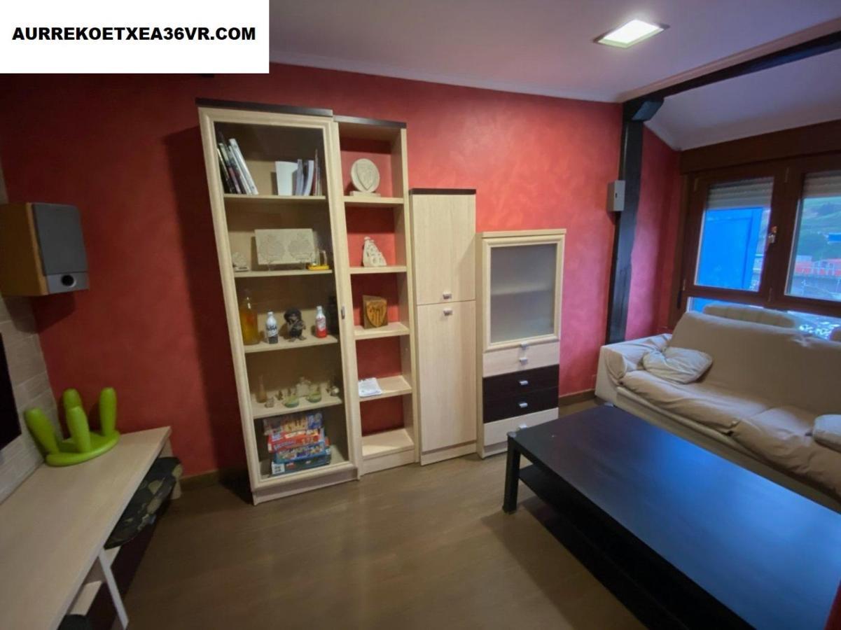 Aurrekoetxea 36 Vacation Rental, 5d Apartment Bermeo