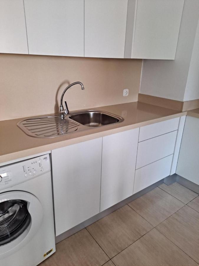 Apartamento En Edificio Marte Cristianos