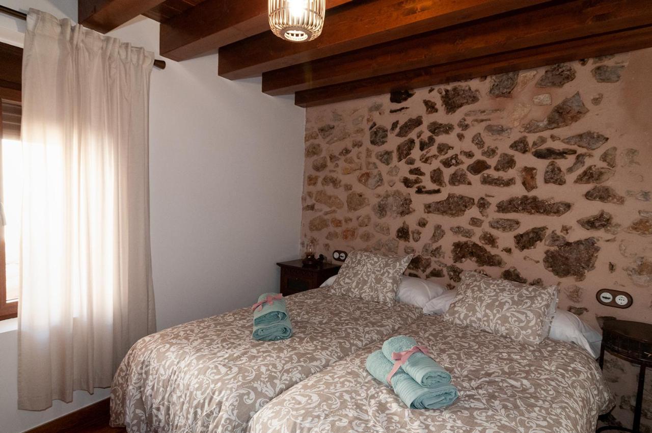 La Casa El Cura Campillo de Duenas