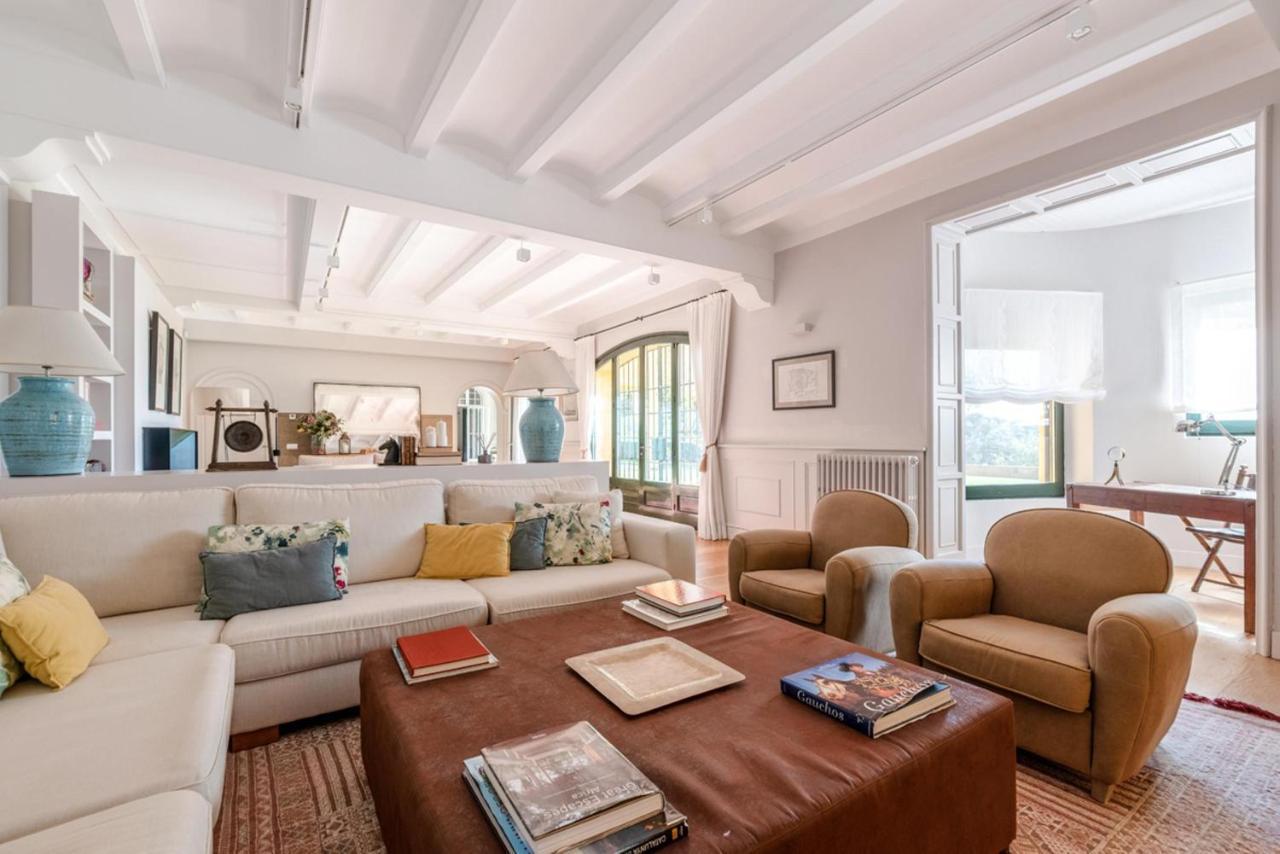 Can Sola Villa