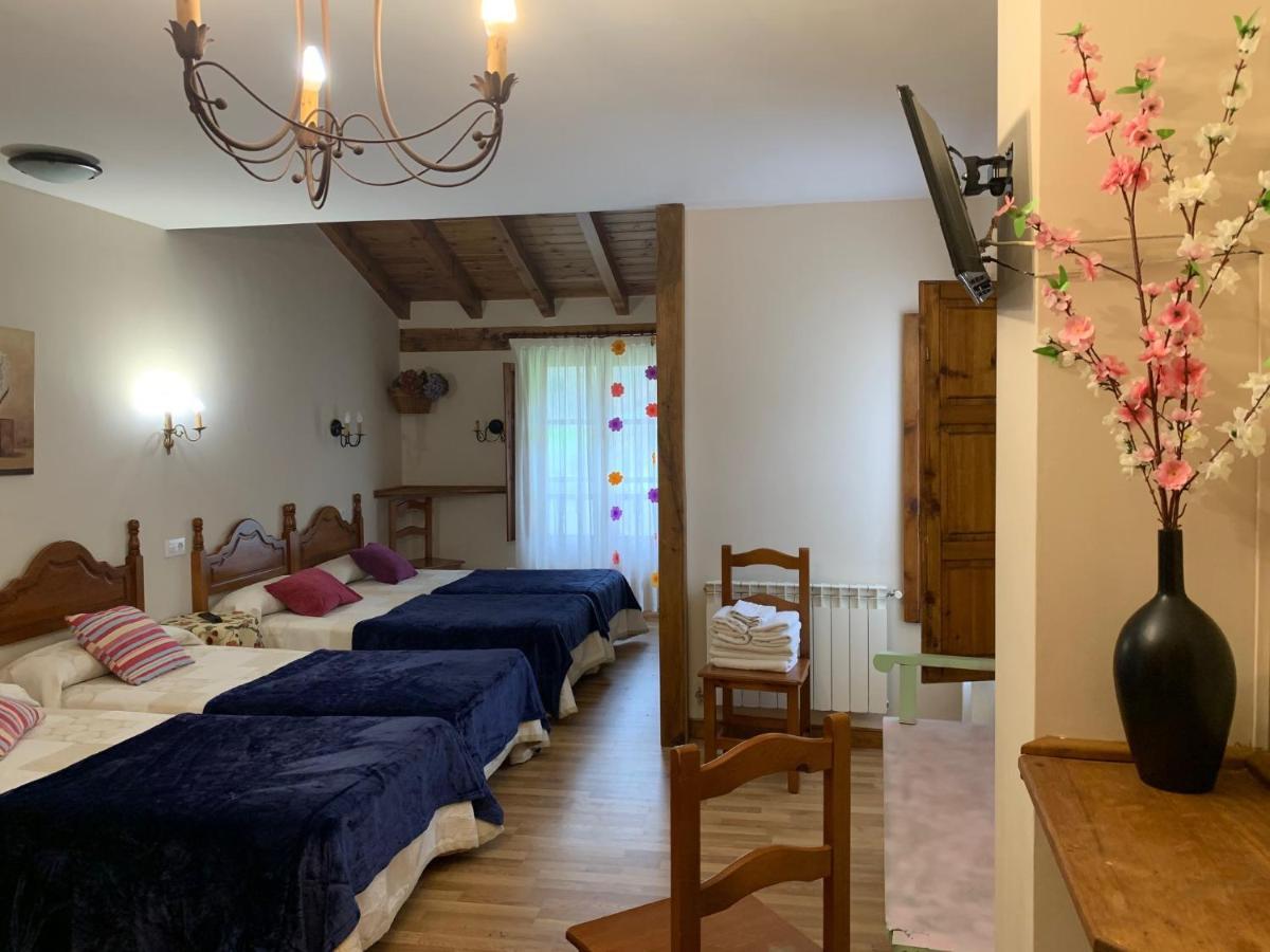 Mirador De Enterrias Guest house Enterria