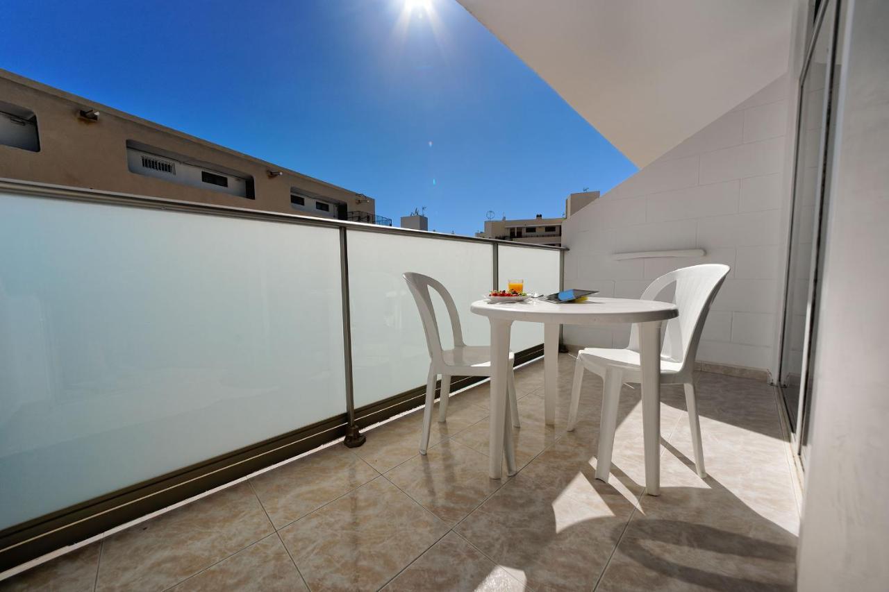Apartment Strelitzias