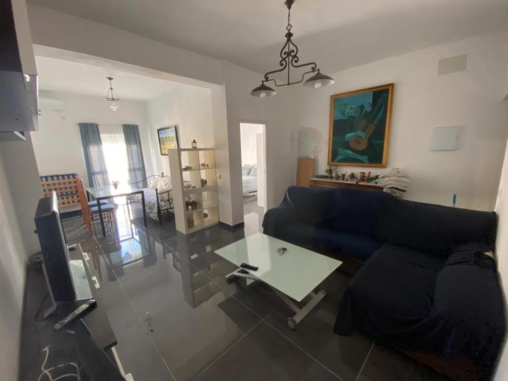 Сasa de vacaciones Casa Reformada Con Terraza/wifi/aire Acondicionado Sevilla