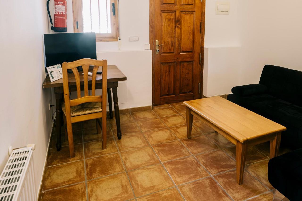 Hospedium Rural Venta Sant Jordi 2*