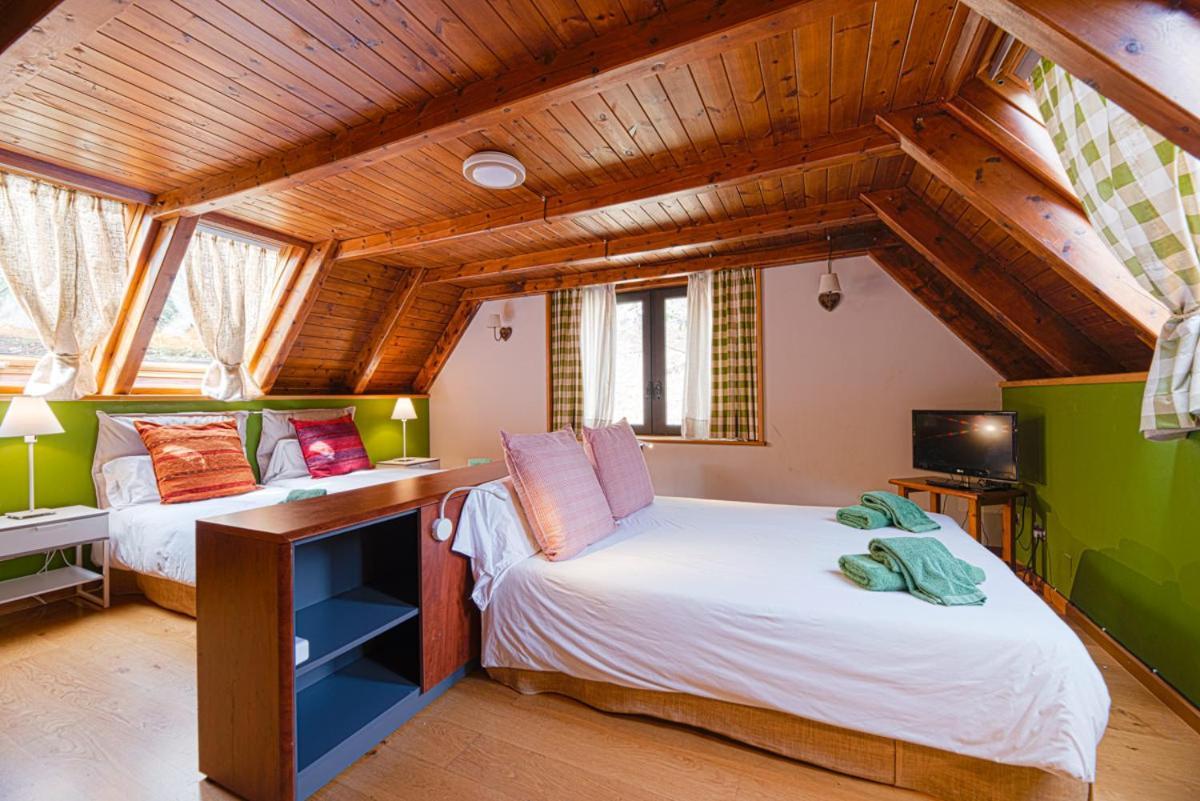 Casa Lola Pirene Holiday home *