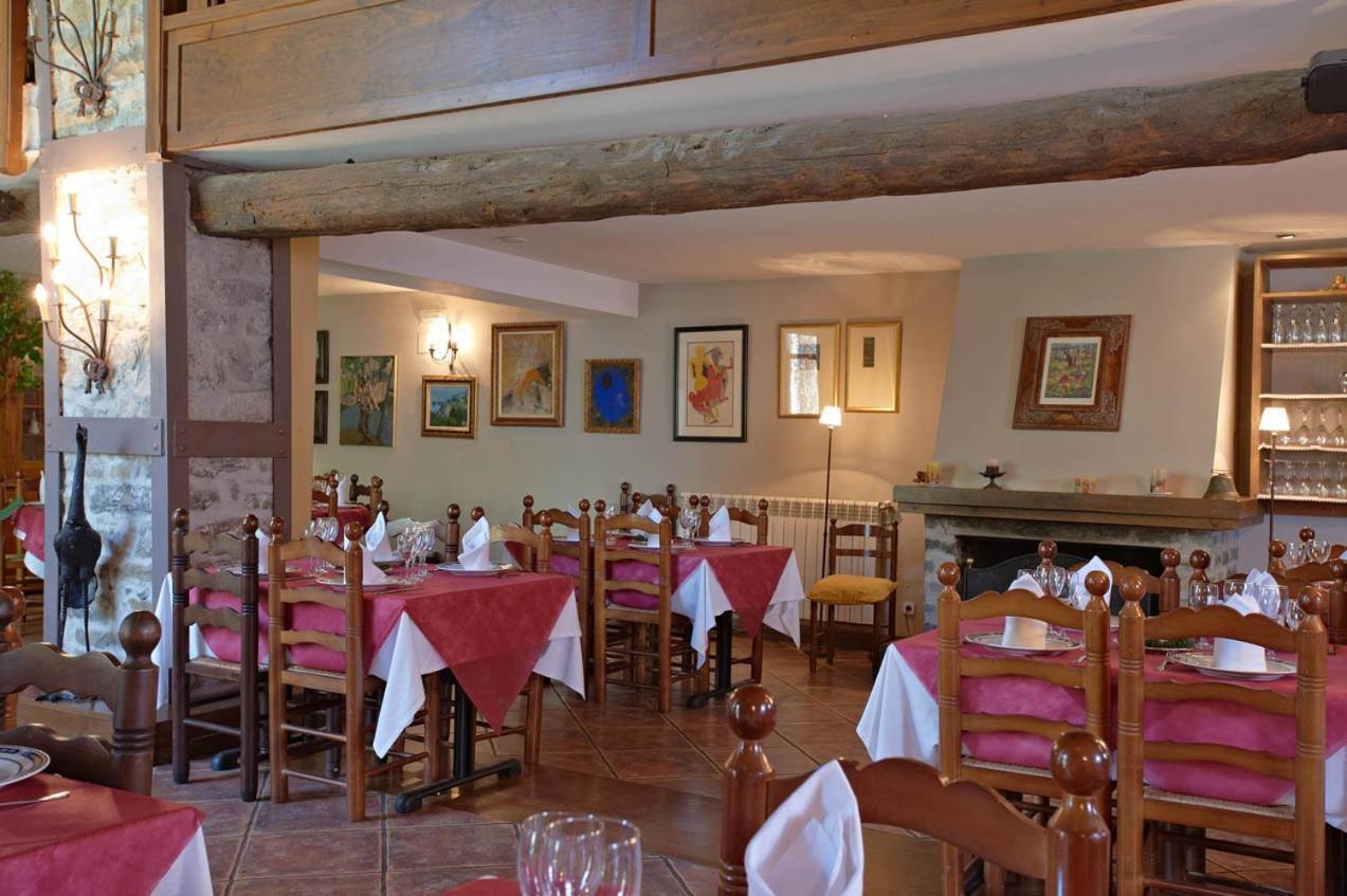 Charle Hotel 2*