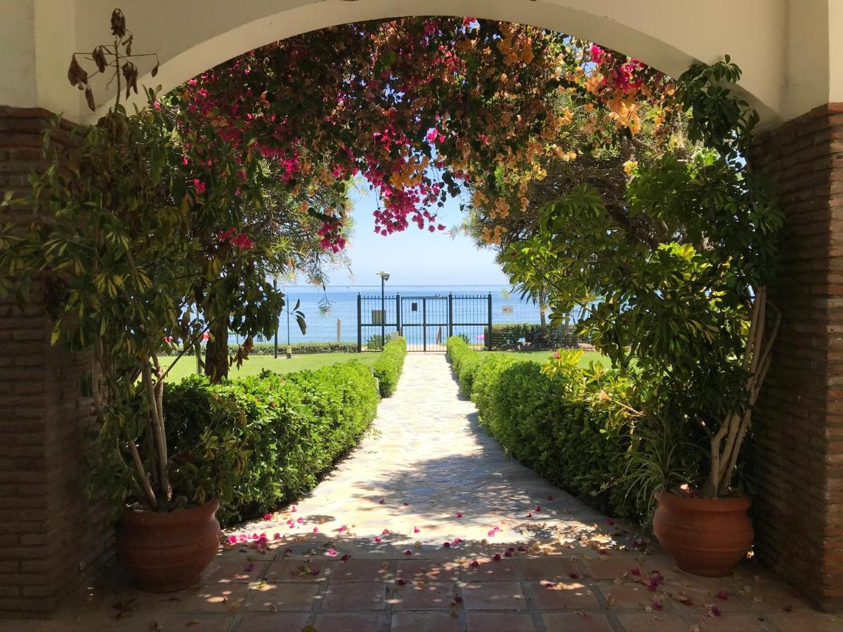 Marbella - Frontline Apartamento Estepona