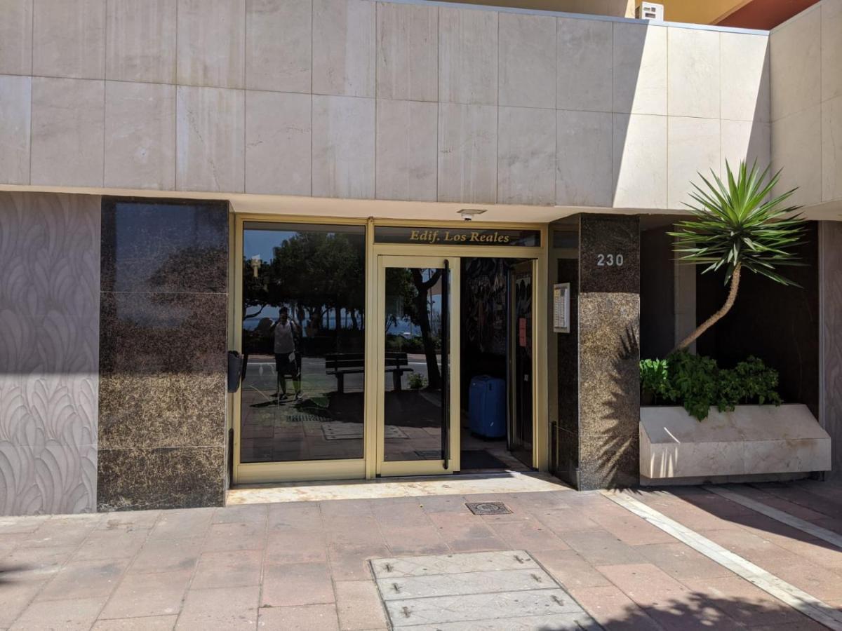 Estepona, En Primera Linea De Playa