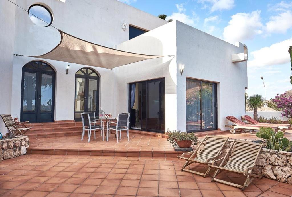 Villa Paradise Giniginámar