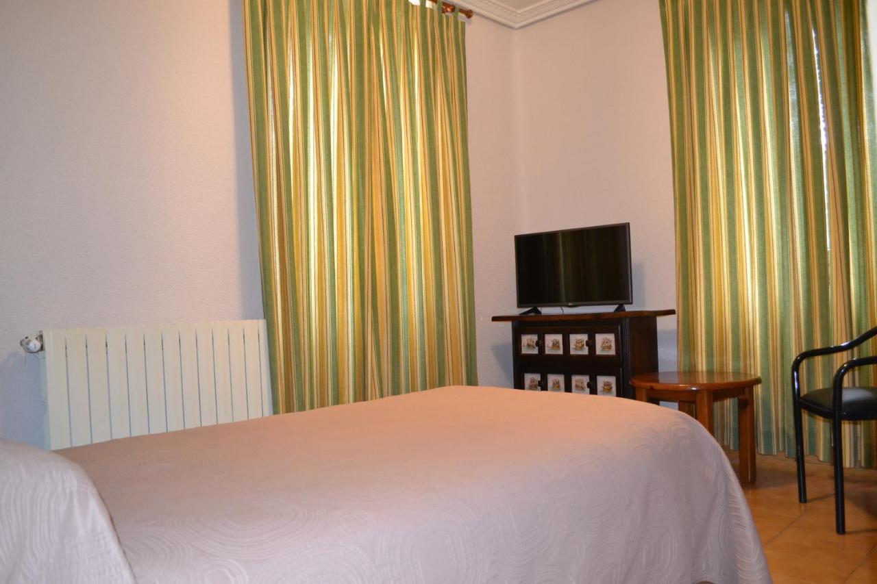 Aribel Longinos Guest house