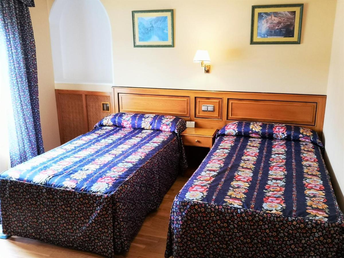 Y Casona El Carmen