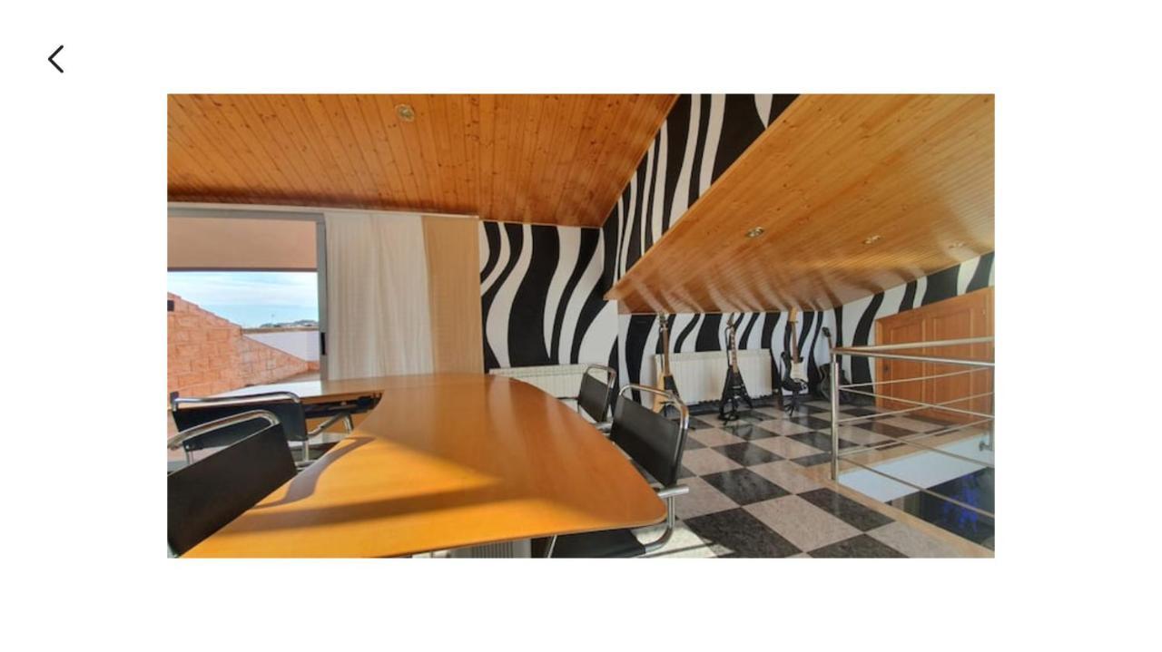 Luxury Rock Tirri *