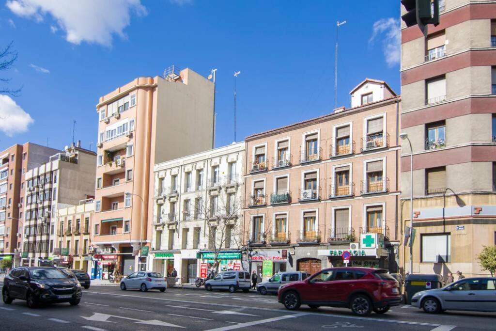 Apartamento Cómodo Y Céntrico Estudio De Lujo En Atocha - Jardín Botánico. Wifi