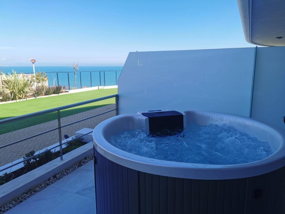 Infinity View,