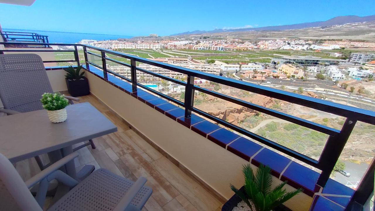Natalia Costa Adeje (Tenerife)