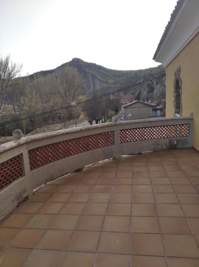 Santa Barbara Hostal Aliaga