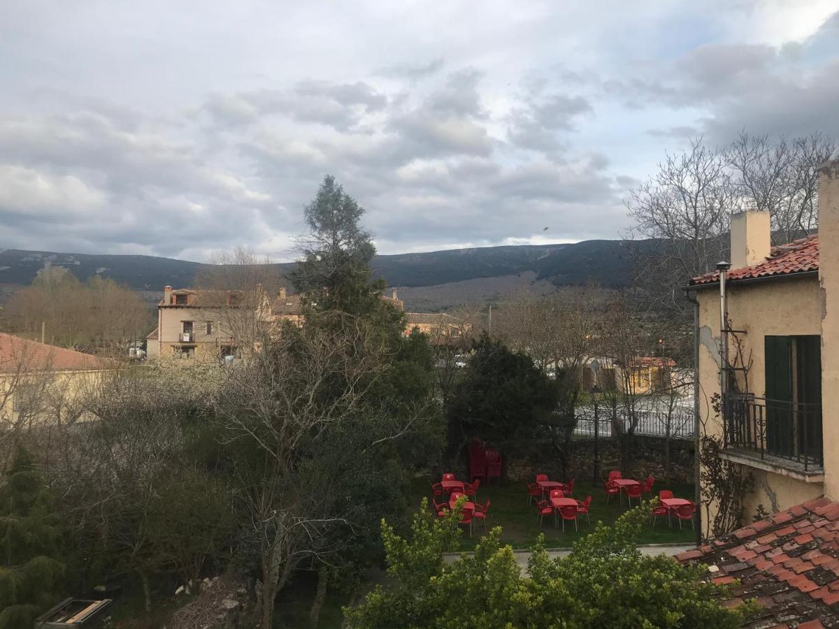 La Pepi House Hotel Arcones