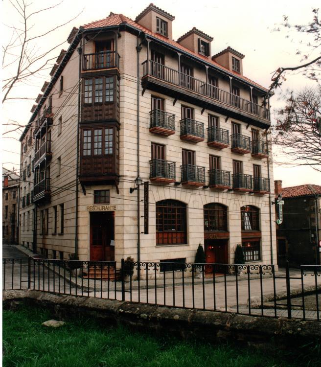 Pinares De Urbion Hotel