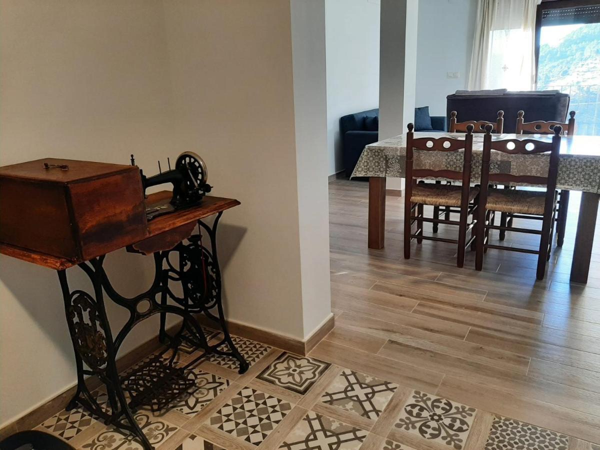 Rurales Hurdes Altas - La Antigua Guarderia Apartment Casares de las Hurdes