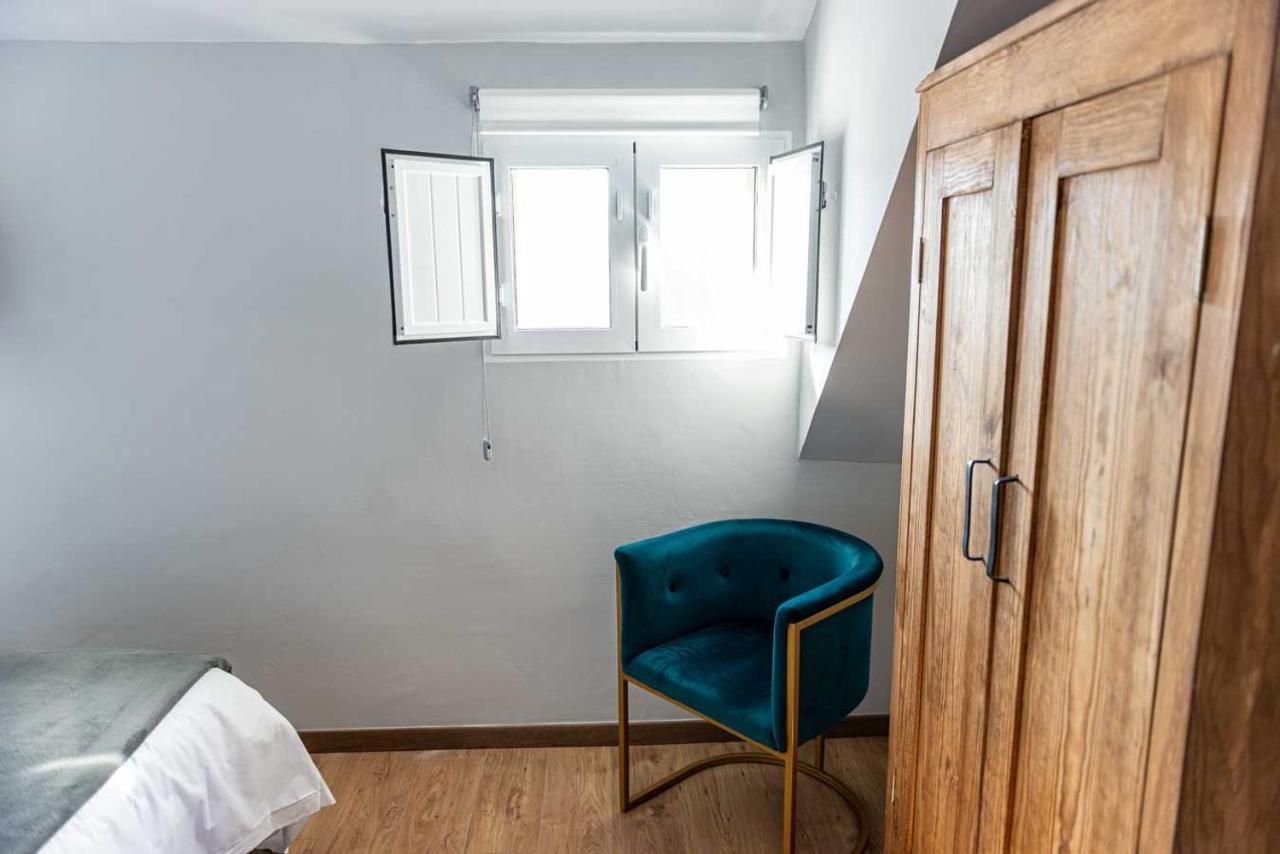 Valsain Con Piscina Y Patio Privado Piscina Abierta Сasa de vacaciones