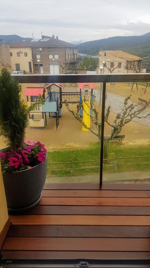 Apartamento Con Parking Vista Pirineo Tremp