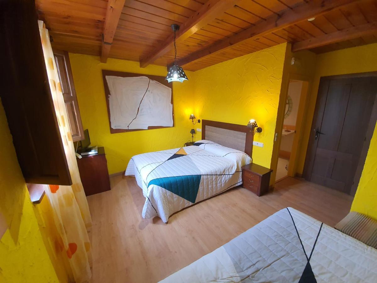 La Casona De *