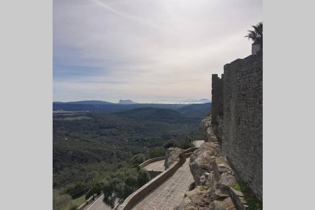 Casa En Fortaleza Medieval