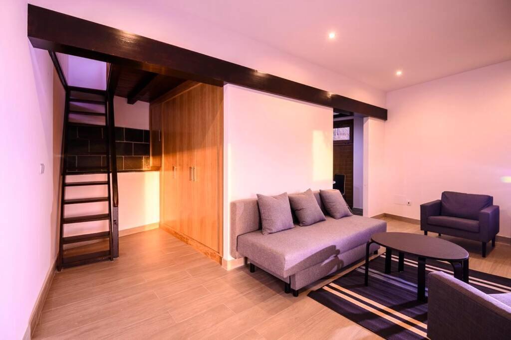 Holiday home Finca Con Piscina En Doninos