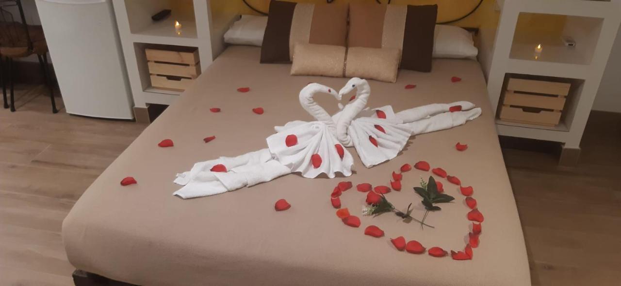 Casas Toya Jacuzzi Apartment *