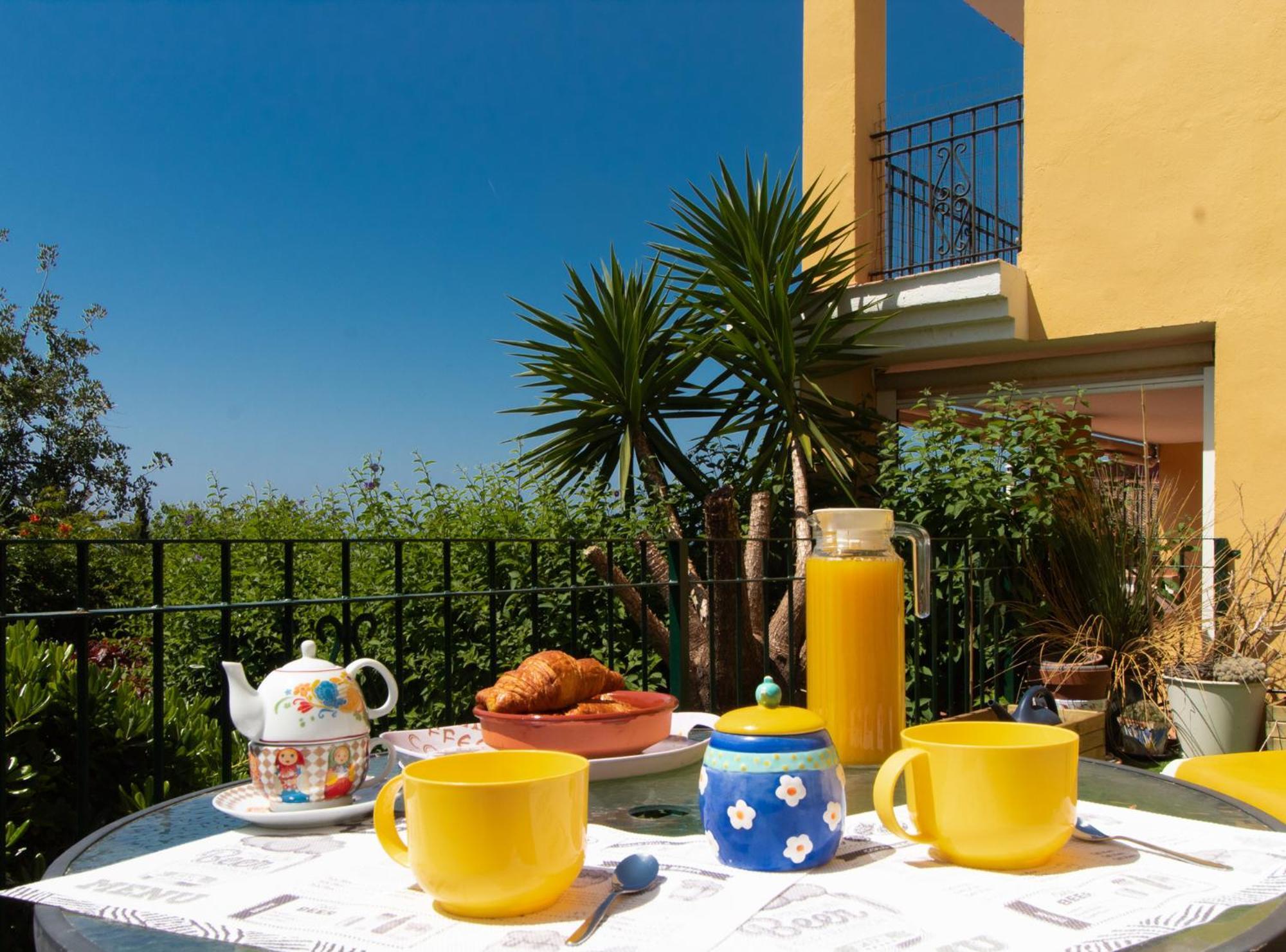 Costabella 1 Min Walking From The Apartamento Marbella