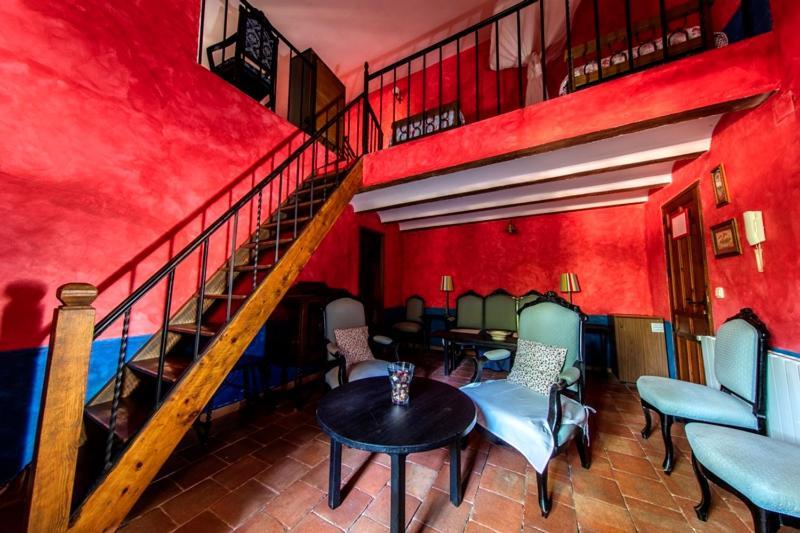Royo Guarde, Junto Al Rio Mundo Bed & Breakfast *