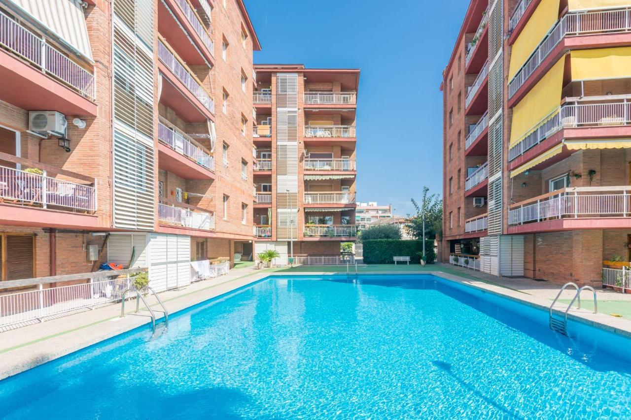 Homeholidaysrentals Amaral * Pineda de Mar