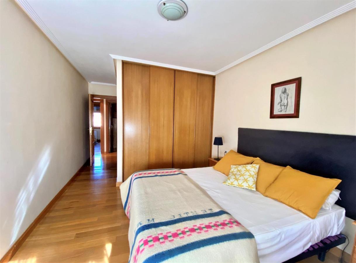 Housingleón - San Marcos Con Garaje Apartamento *