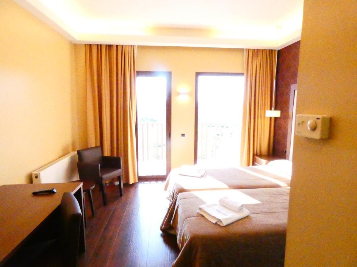 Fuente Del Miro Hotel 3*
