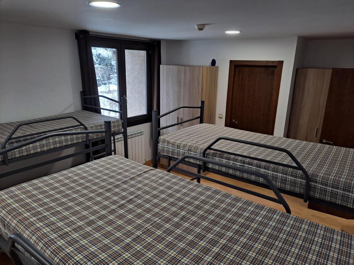 De Benabarre-calumet Hostel *