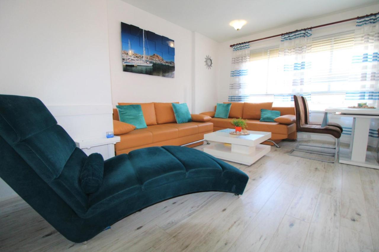 Grande Montemar - 2 Bathrooms, 10 Min To The Beach, Garage *