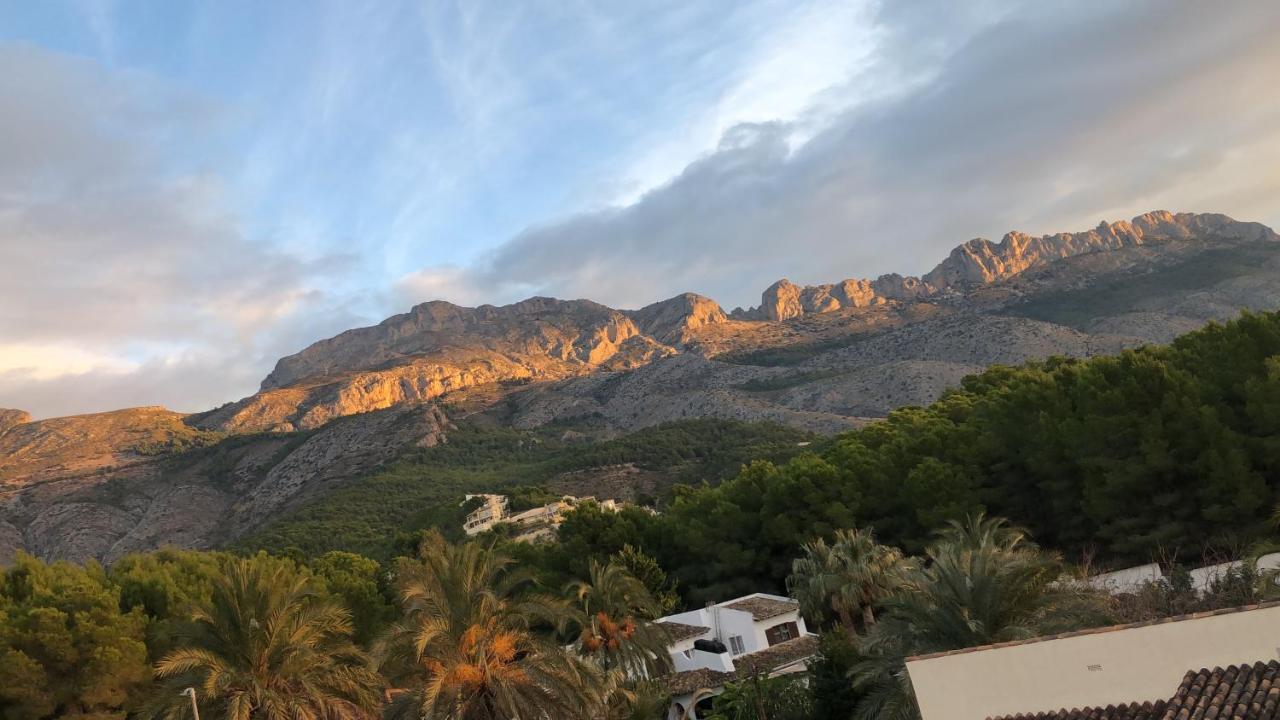 Altea Bungalow 6p Villa
