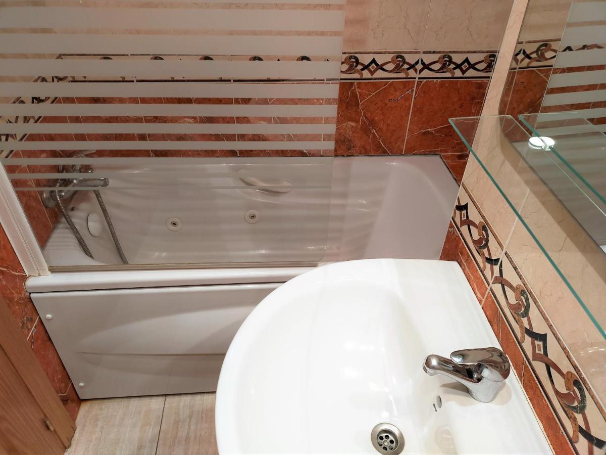 Apartamento Acv - Vistamar I-1ª Linea Planta 2 Norte *