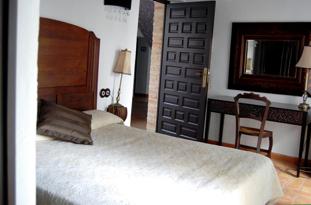 Hospedium San Fernando 2*
