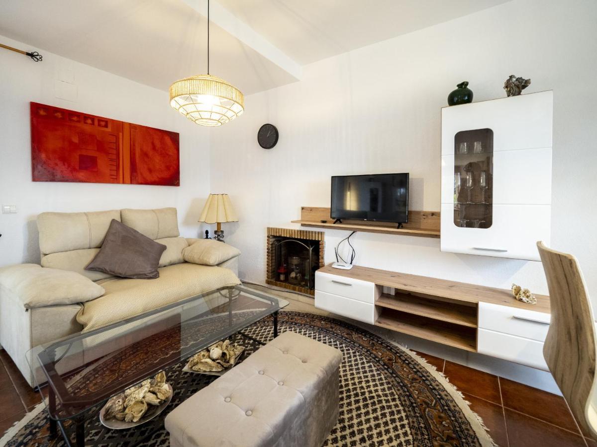 Chalet Sol Y Mar By H *