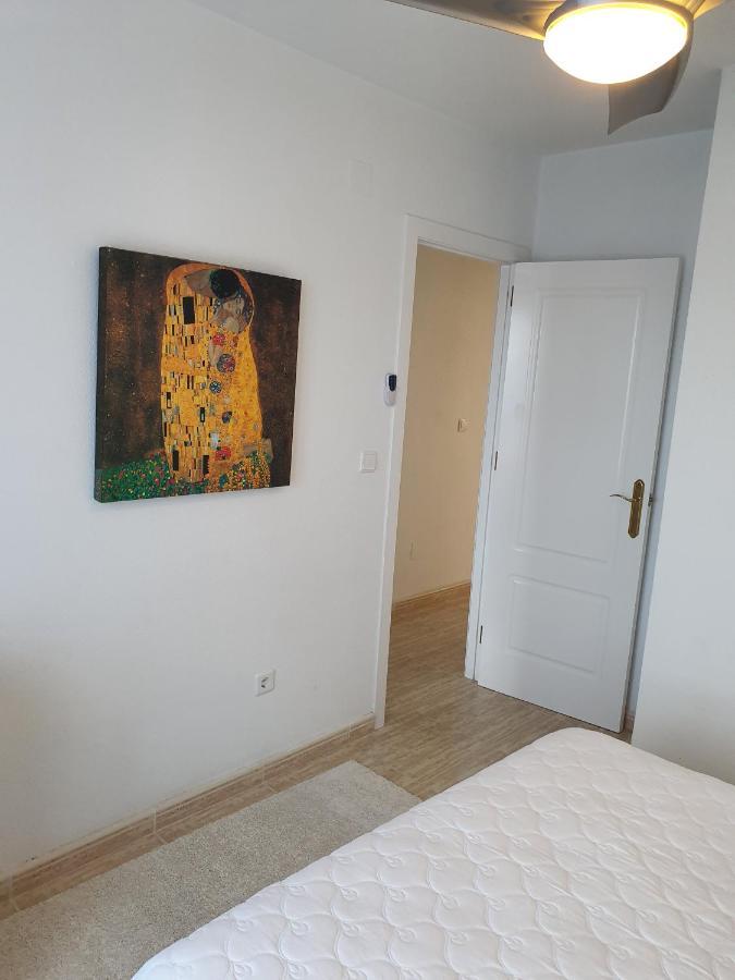 Apartment In Overlooking The Swimming Pool Campoamor