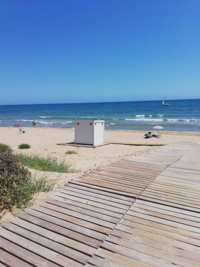 Gran Terraza Cerca Del Mar. Apartamento