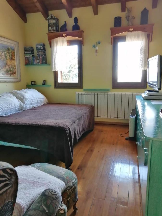 Casa Rous Homestay Mollo