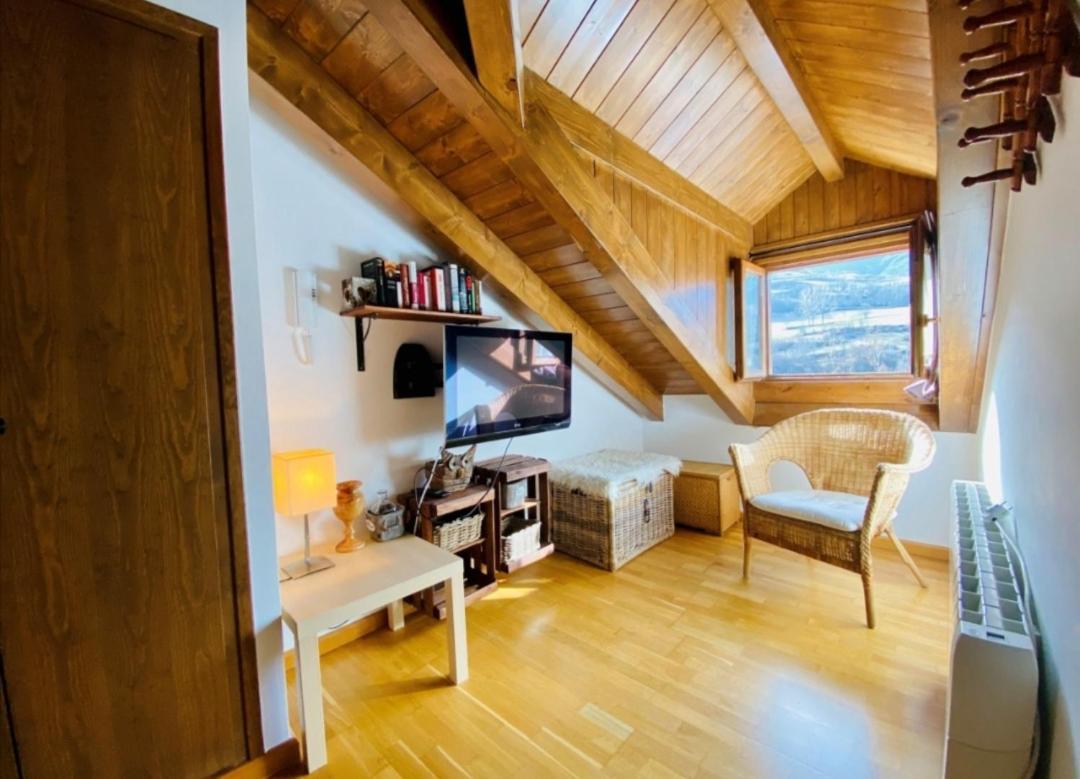Duplex Apartment *